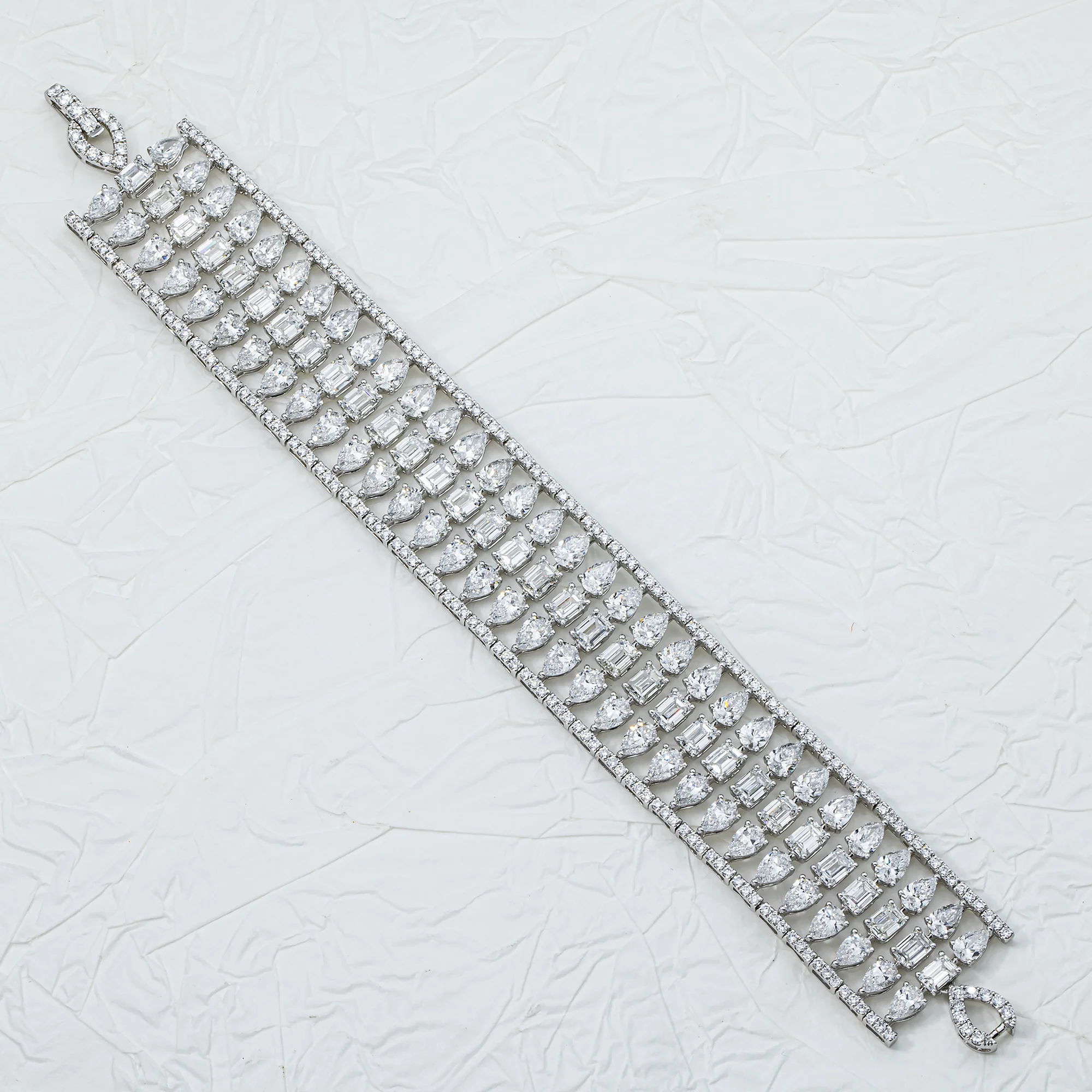 White Gold Five Row Multi Shape Diamond Bracelet 34.09ct - Image 4
