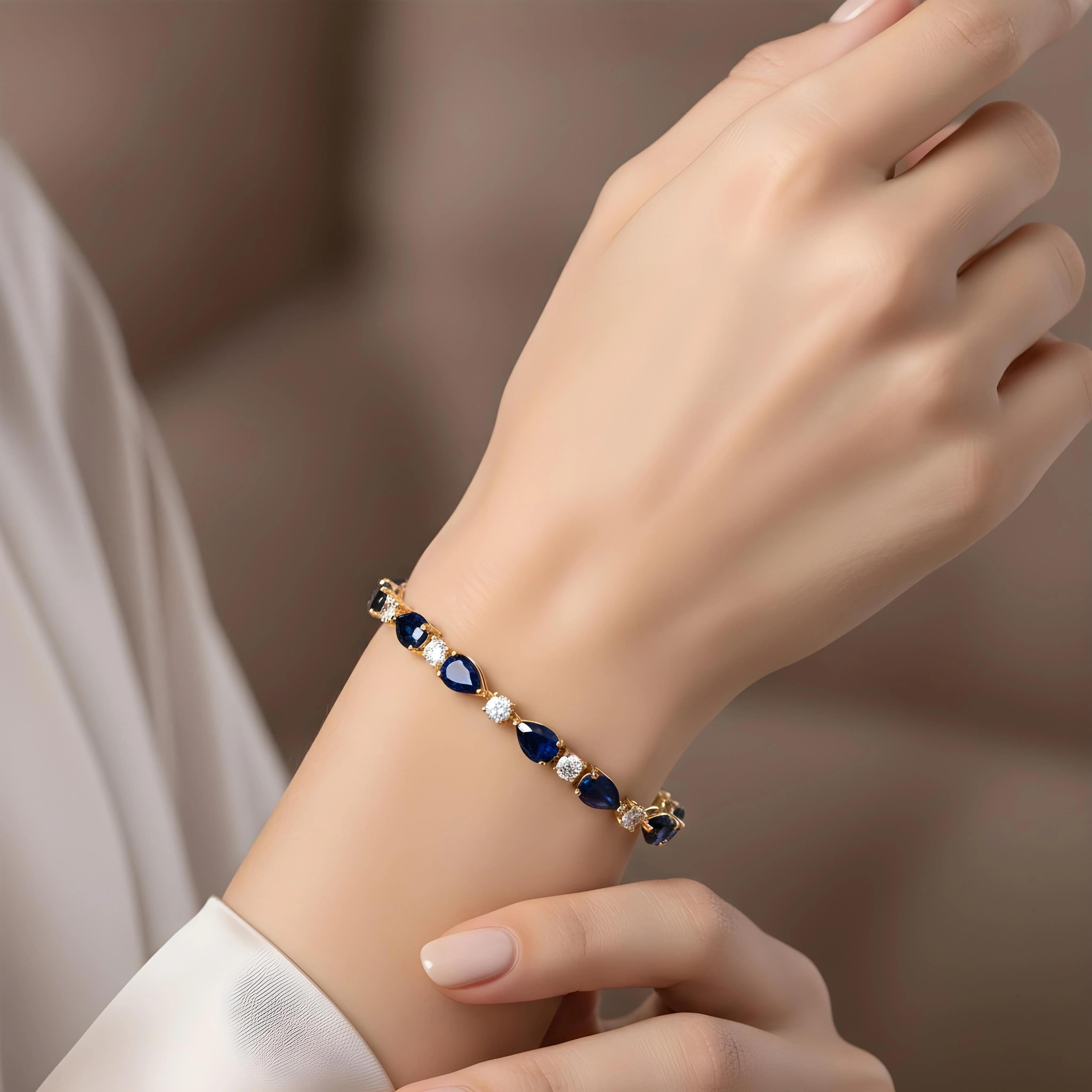 White Gold Oval Cut Sapphire & Round Diamond Bracelet 17.68ct - Image 6