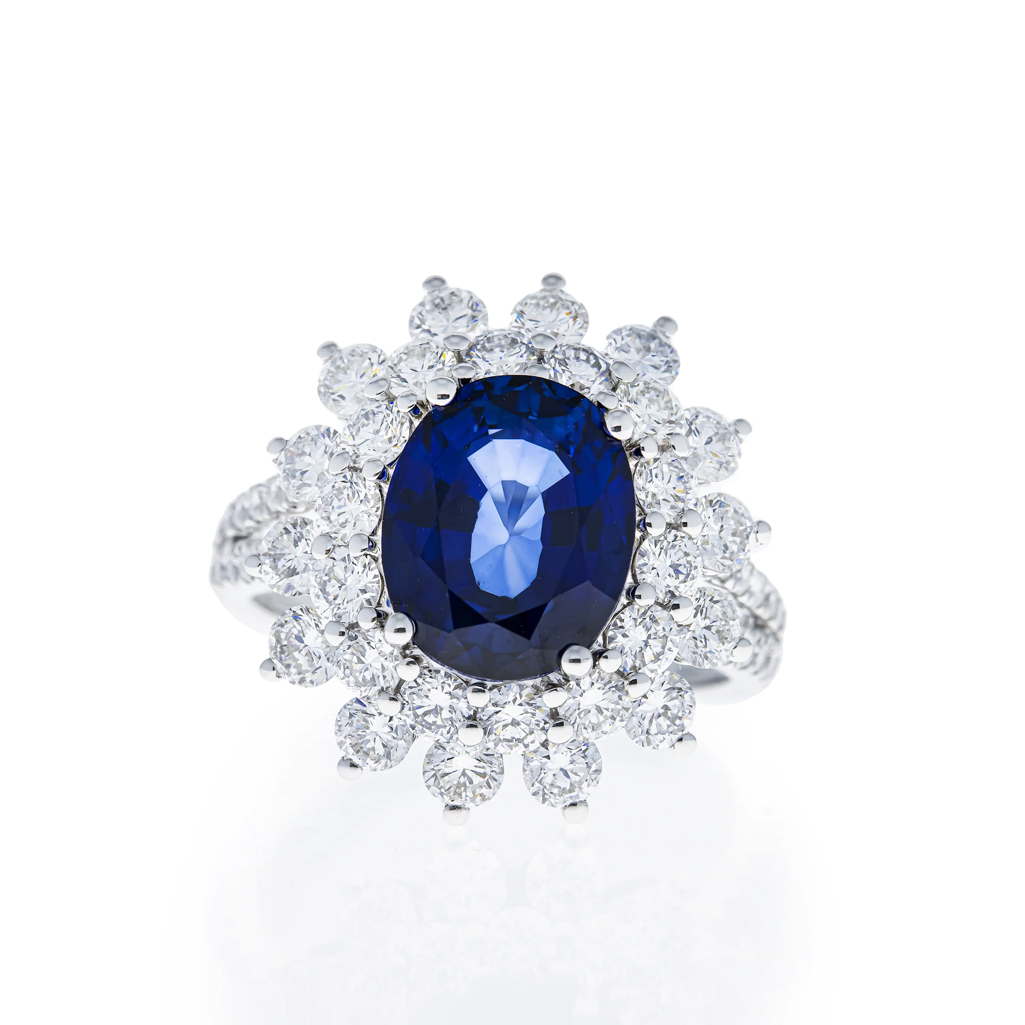 White Gold Oval Sapphire & Round Diamond Ring 5.66ct