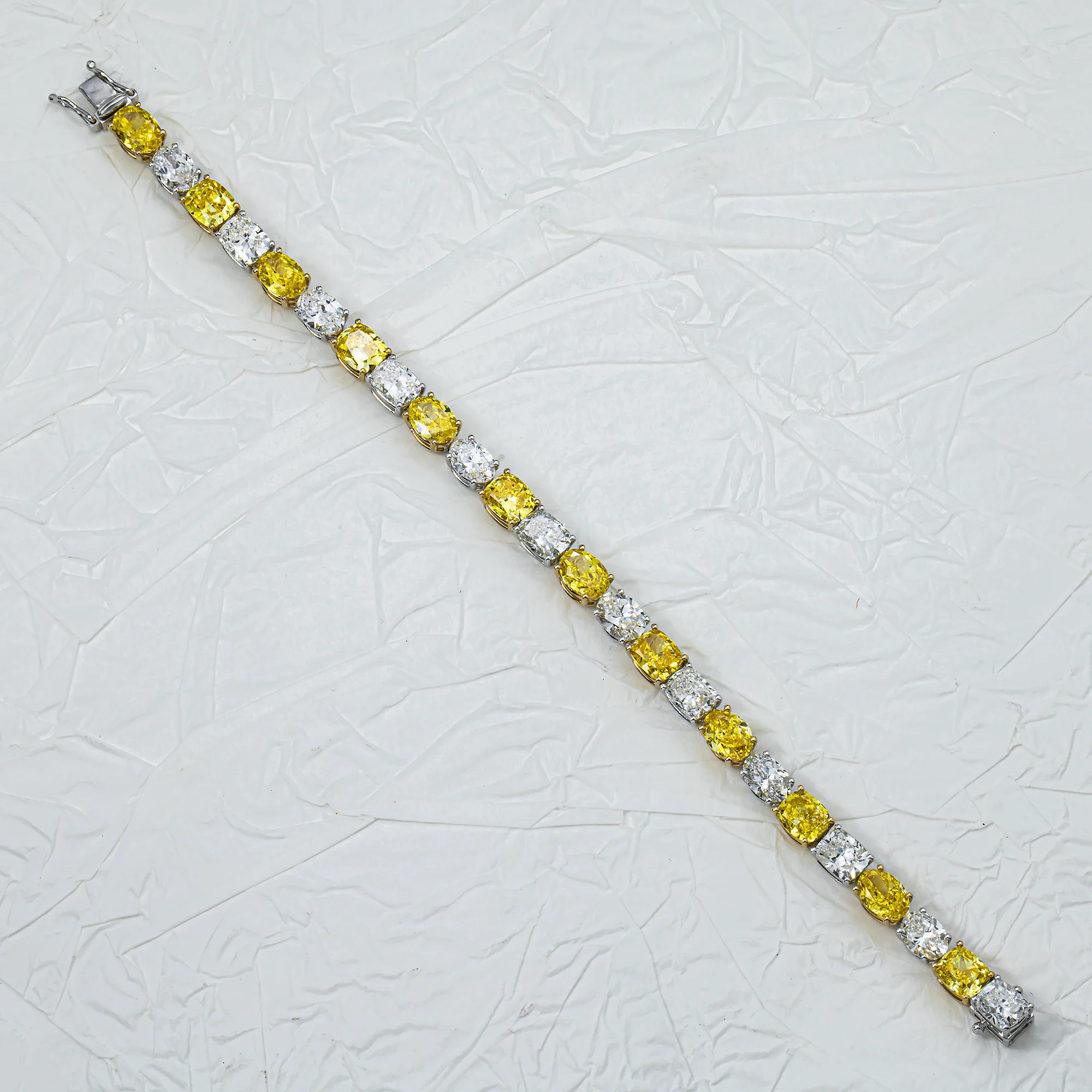 wo Tone Multi Cut Fancy Yellow & White Diamond Tennis Bracelet 21.57ct - Image 4