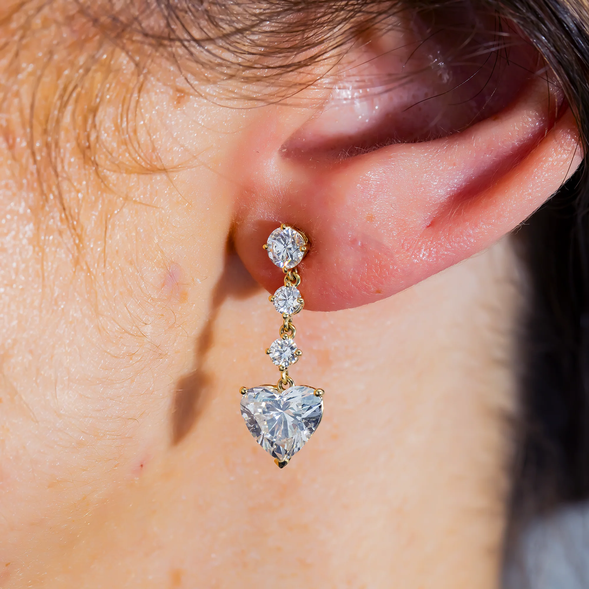 Yellow Gold Heart & Round Diamond Drop Earrings 5.39ctw - Image 2